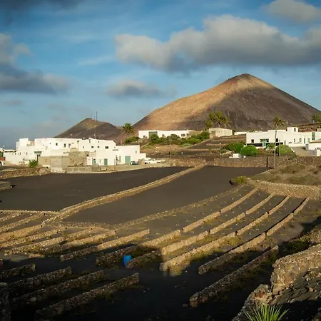度假居 Volcano Sunset: Peaceful Location, Great Views, 300 Mbit/S Wi-Fi, Desk, Desk Chair